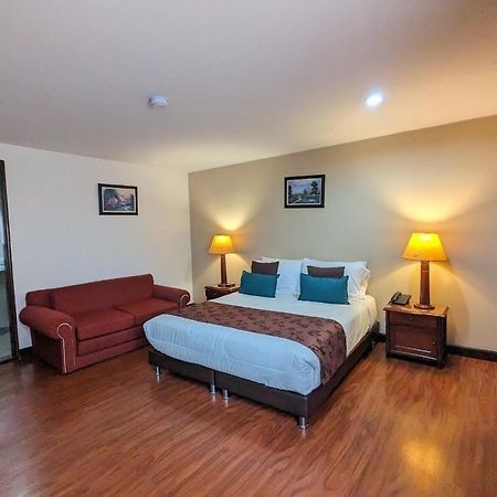 Hotel La Sabana Bogotá Esterno foto