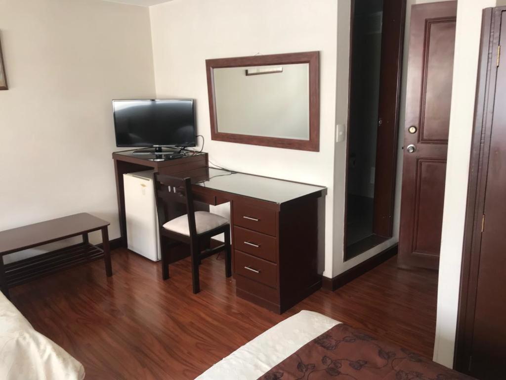 Hotel La Sabana Bogotá Esterno foto