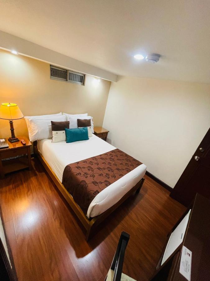 Hotel La Sabana Bogotá Esterno foto