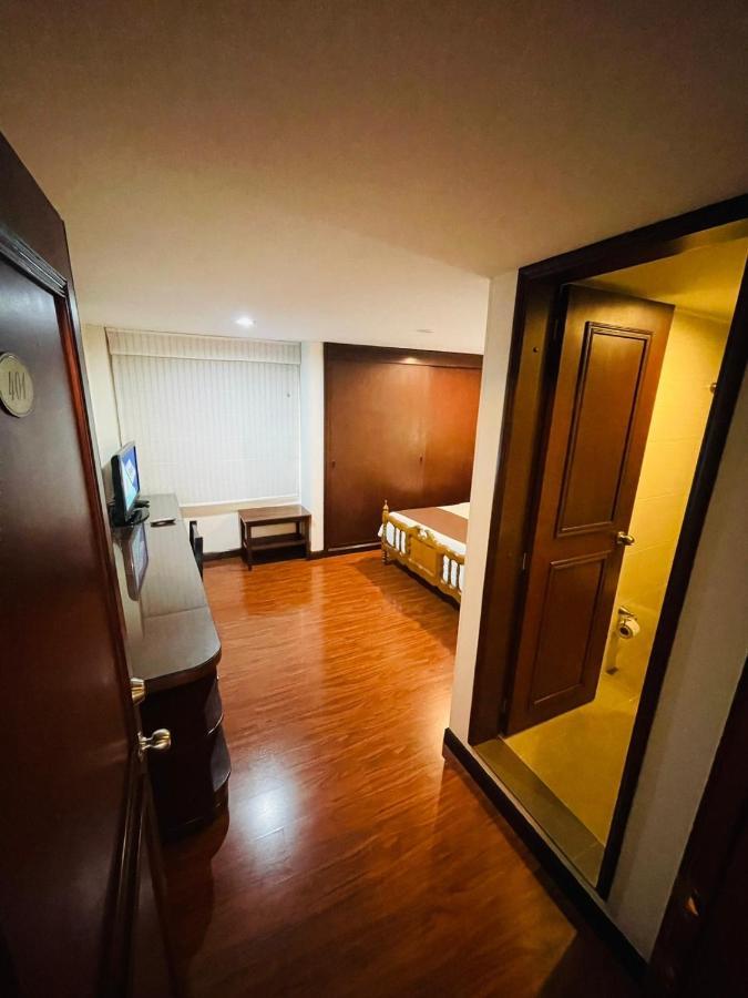 Hotel La Sabana Bogotá Esterno foto