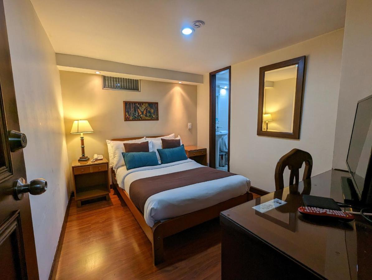 Hotel La Sabana Bogotá Esterno foto