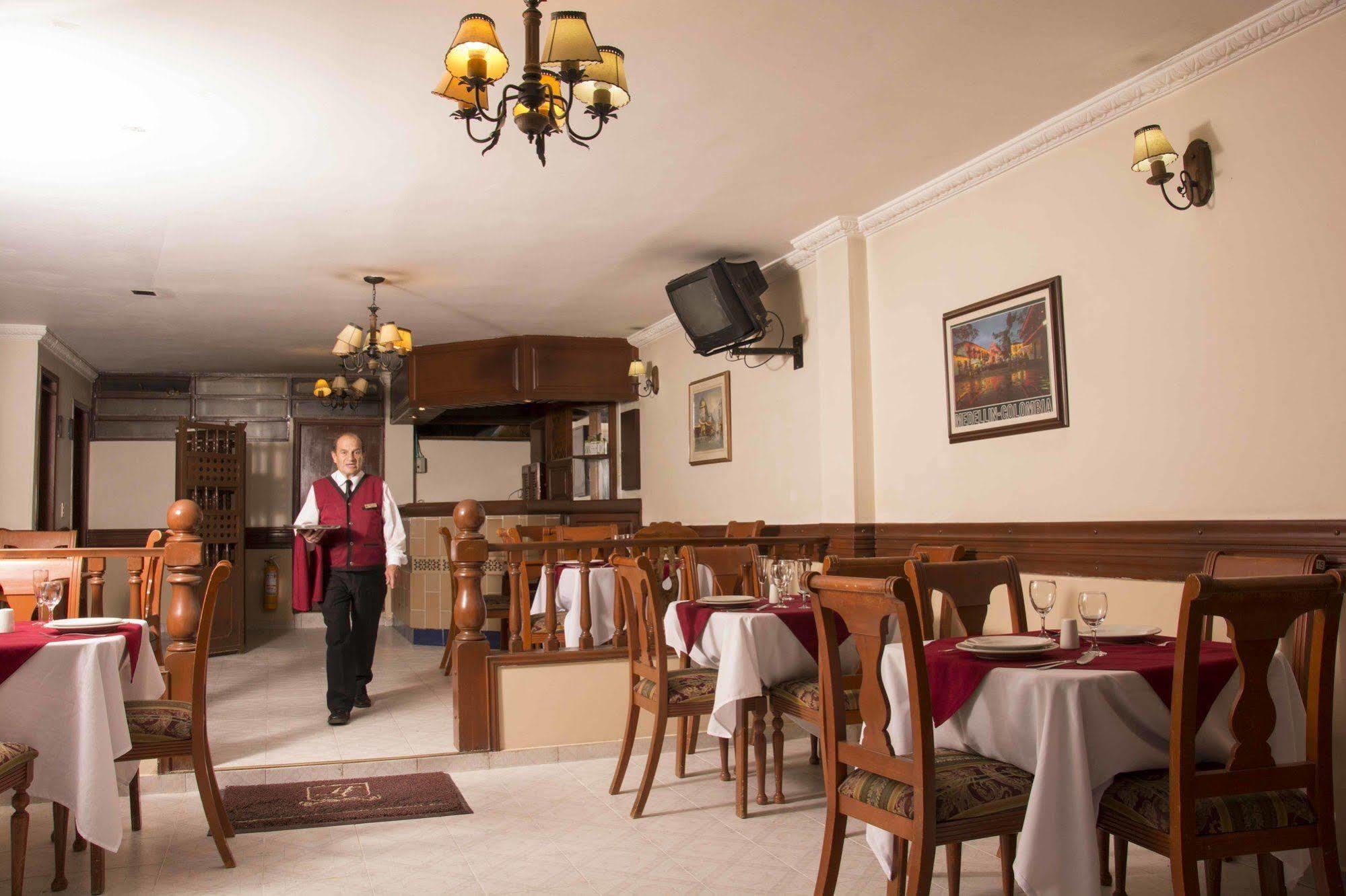 Hotel La Sabana Bogotá Esterno foto